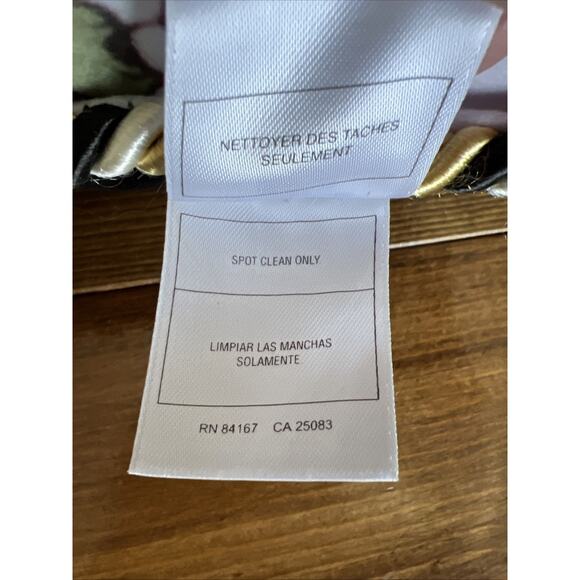 Vintage Disney Mickey Mouse Pillow 16” By 16” (laying Flat) - Picture 9 of 11